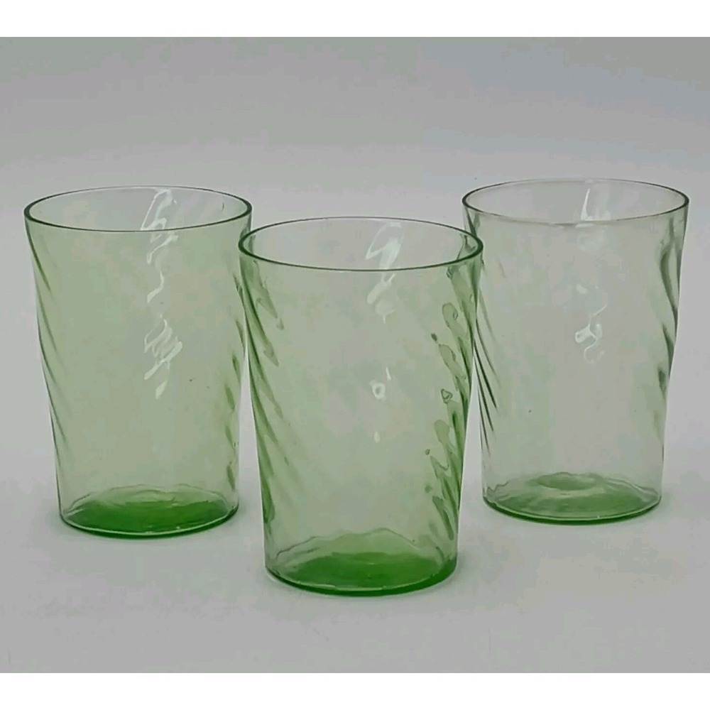 SET-3 VTG GREEN 3" GLASSES CUPS SEE PIC Small Chips N0 LEAK THRU B36.2CH1167.8.9